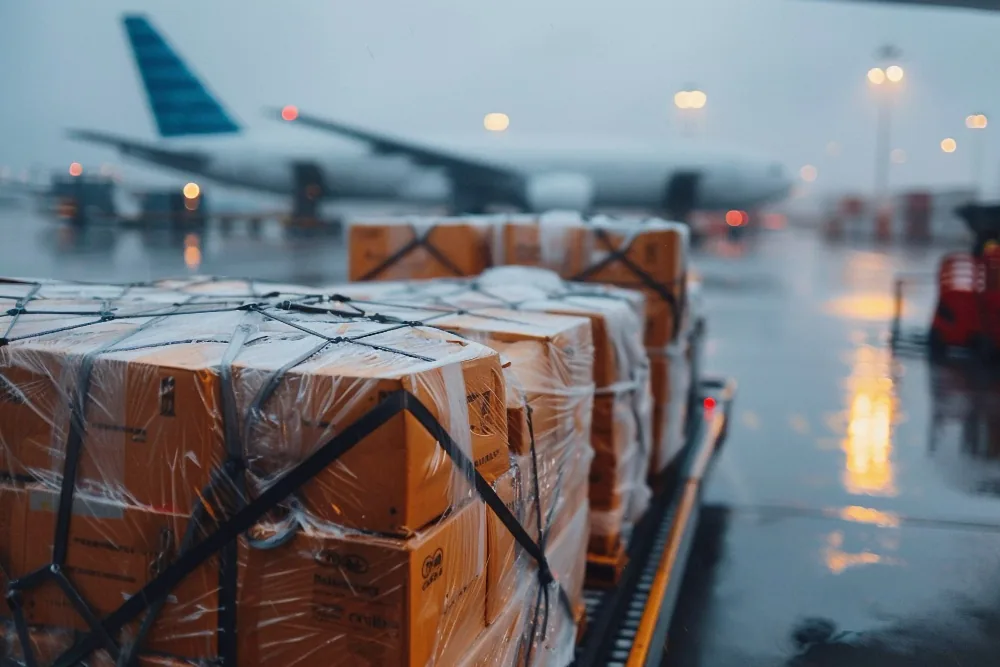 Courier parcels prepared for OM Air Express domestic delivery